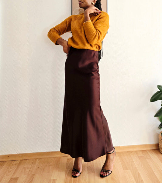 jupe satinée chocolat taille élastique confortable