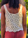 Idéal pour un look de plage, festival ou brunch estival

 crop top macramé, haut bohème femme, top été beige, top macramé Esma Shop, crop top bohème chic