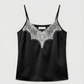 Top Caraco en Satin et Soie avec Détails Dentelle