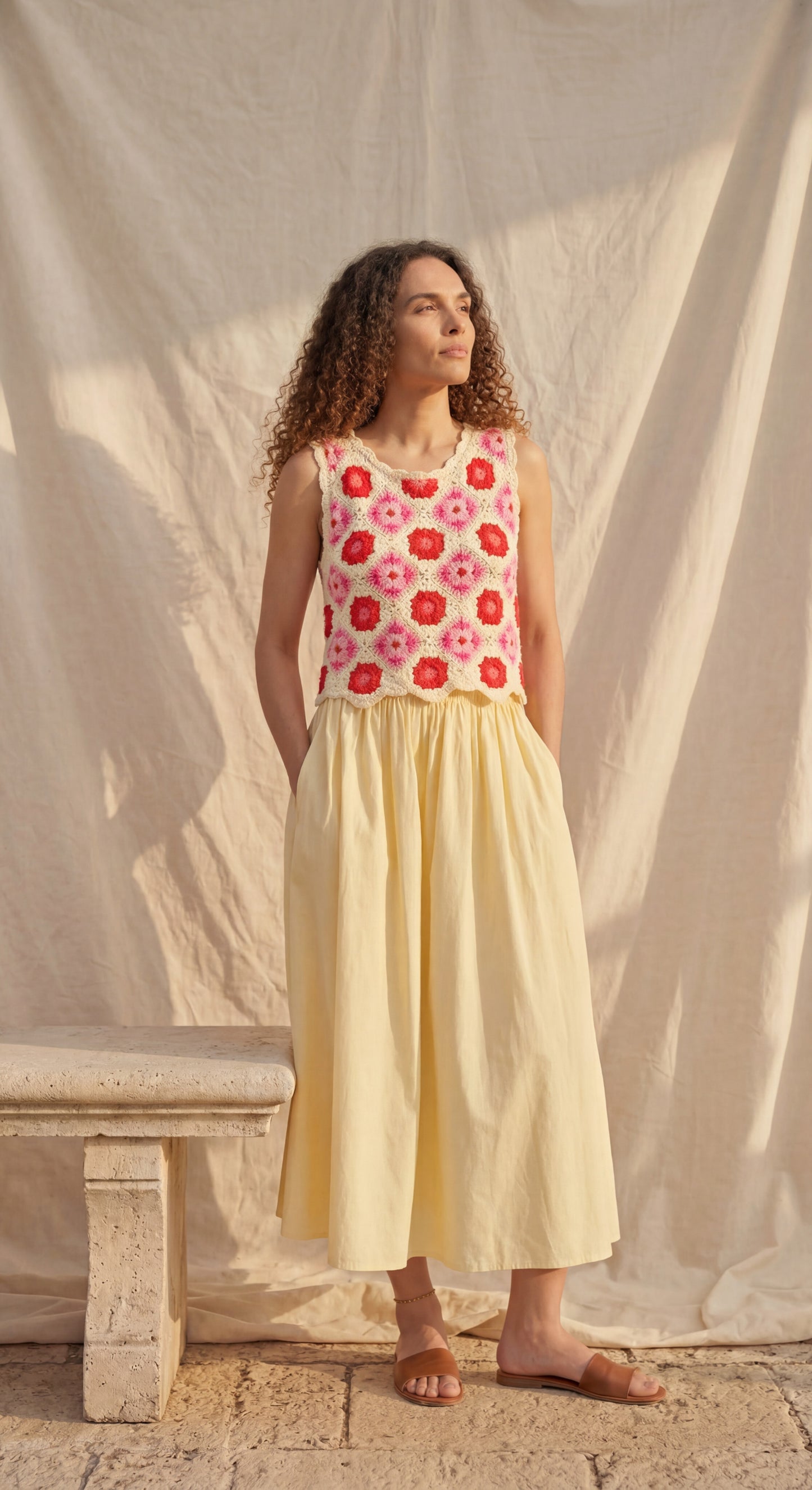 Top en crochet floral