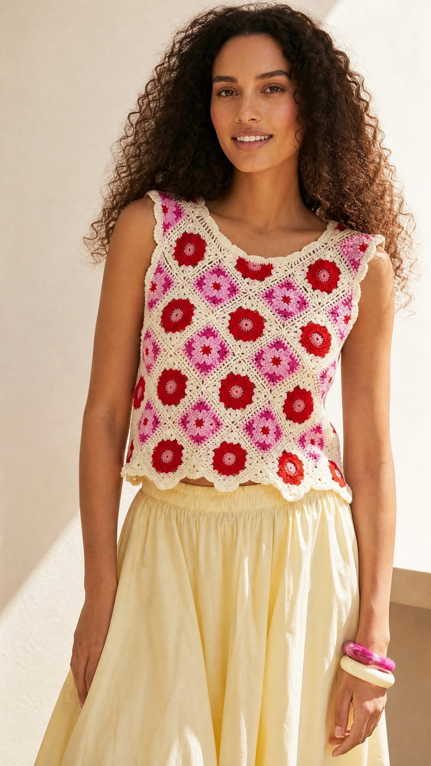 Top en crochet floral