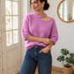  pull femme fuchsia cut out col montant asymétrique vue face proche