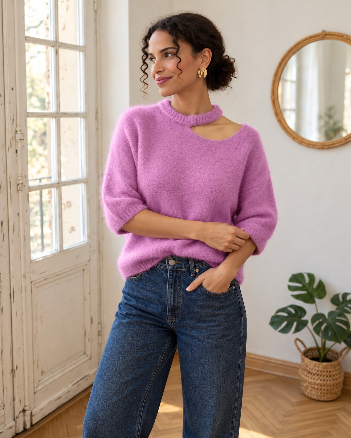  pull femme fuchsia cut out col montant asymétrique vue face proche
