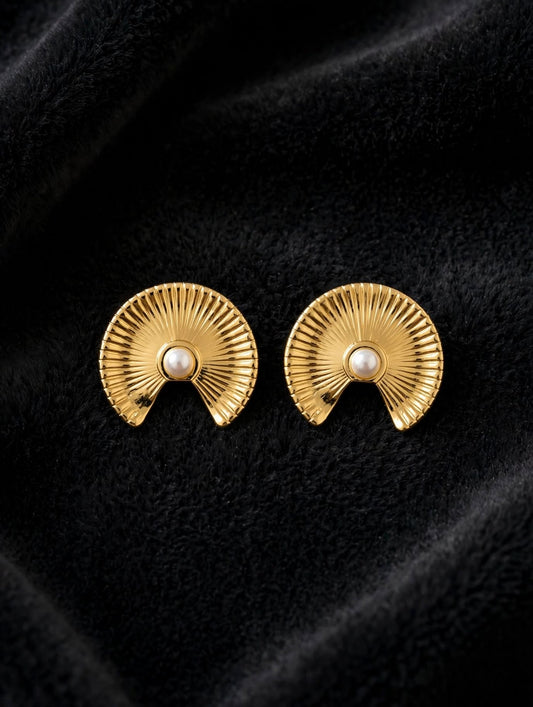 boucles oreilles demi coquillage acier inoxydable dore femme
