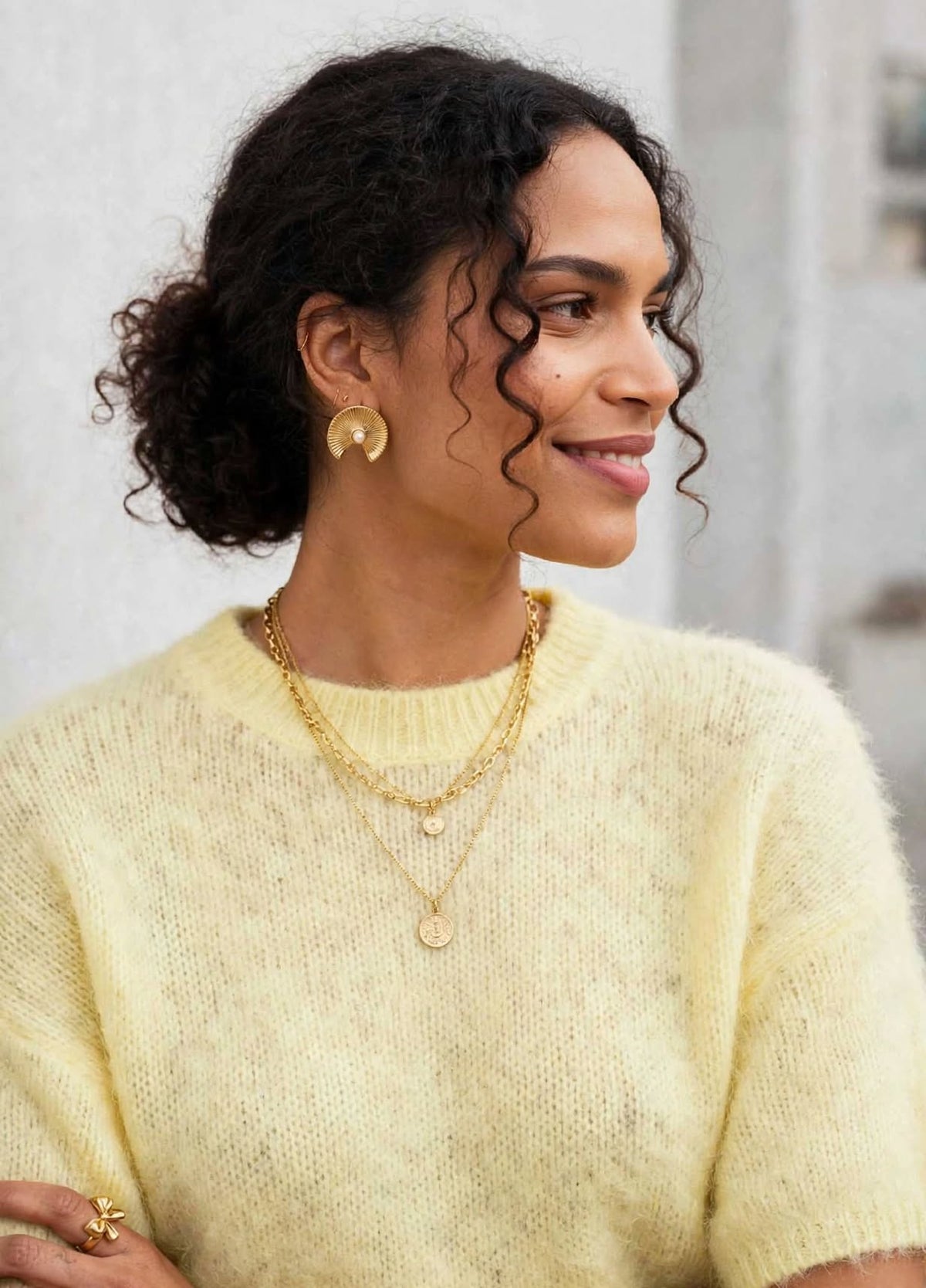detail fermoir boucle oreille coquillage acier inoxydable