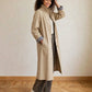 detail revers manche vichy bleu blanc trench long