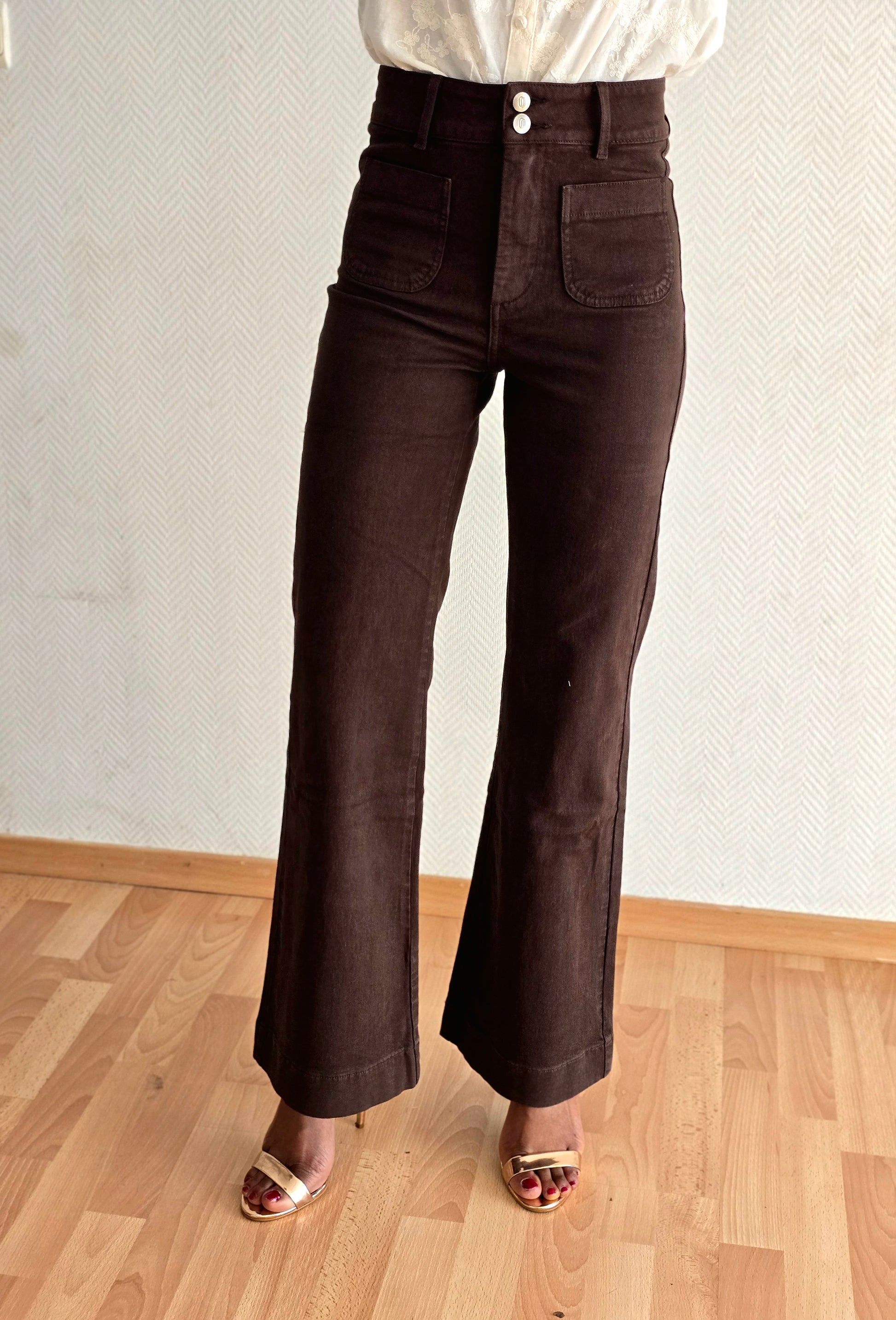 jean flare taille haute femme look allongeant