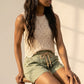Short taille haute avec ceinture