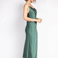 Robe en satin bretelle